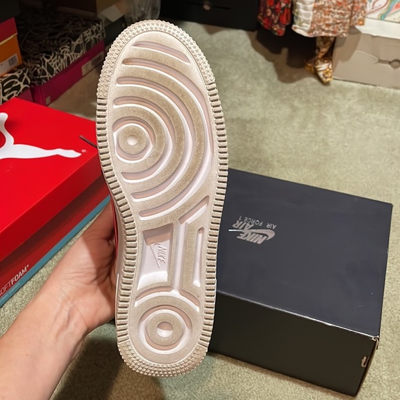 Red AF1 Sage Low. Worn twice. Excellent condition. - Picture 5 of 6